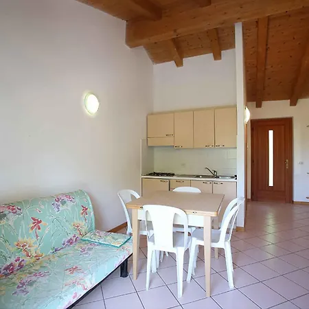 And Mobilehomes In Grado 38490