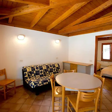 And Mobilehomes In Grado 38490 База отдыха Бельведере