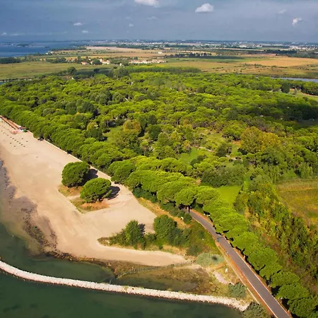 And Mobilehomes In Grado 38490 Ferienpark Belvedere (Friuli Venezia Giulia)